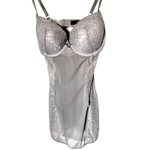 ❤️NEW❤️ Victoria’s Secret Fabulous Bra Grey Lace Shapewear Slip 36C